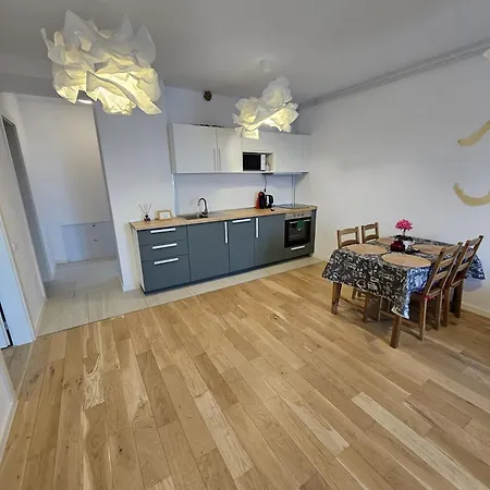 Lägenhet Monarch A&f *